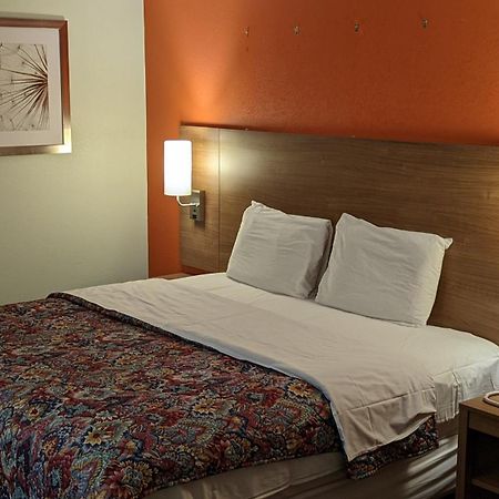 汉德森 亨德森经济型旅馆汽车旅馆 外观 照片