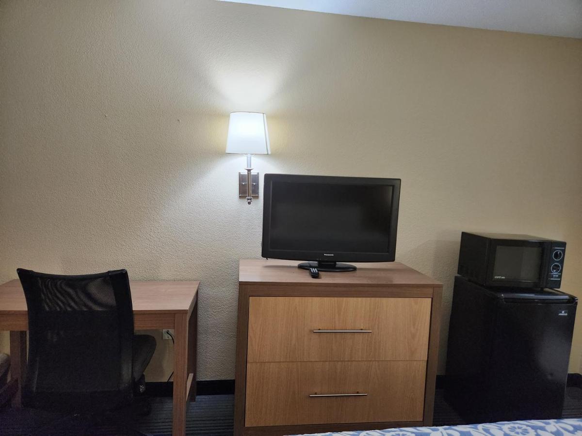 汉德森 亨德森经济型旅馆汽车旅馆 外观 照片